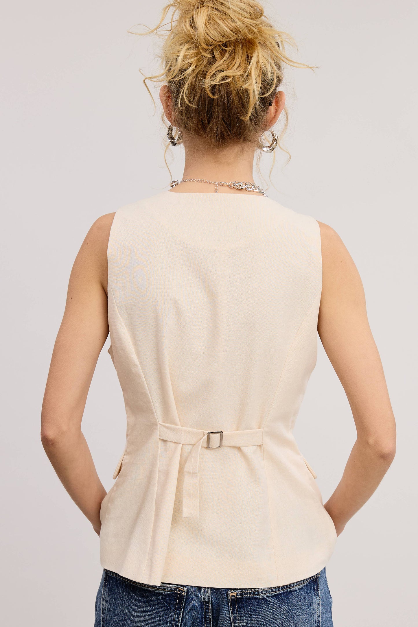 TAILORED BUTTONED VEST ADJUSTABLE BACK BELT