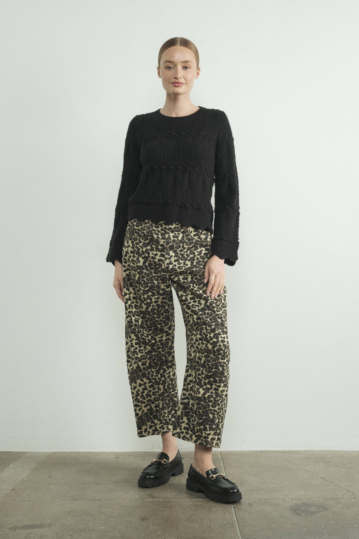 RELAX FIT DENIM ANIMAL PRINT PANTS