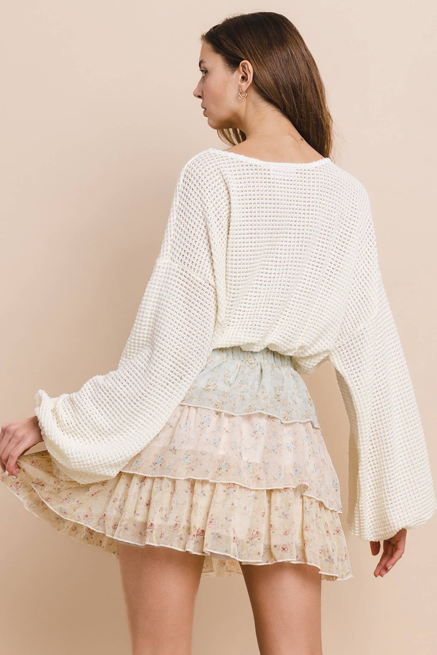 WAFFLE KNIT BUBBLE SLEEVE TOP