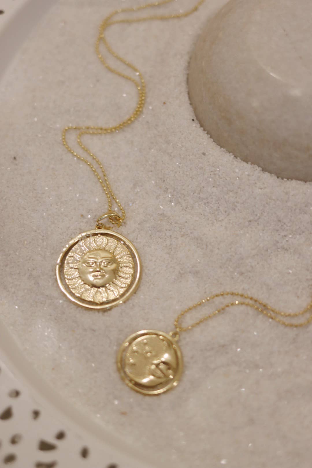 Rotating Sun And Moon Pendant Necklace Gold Zodiac Charm