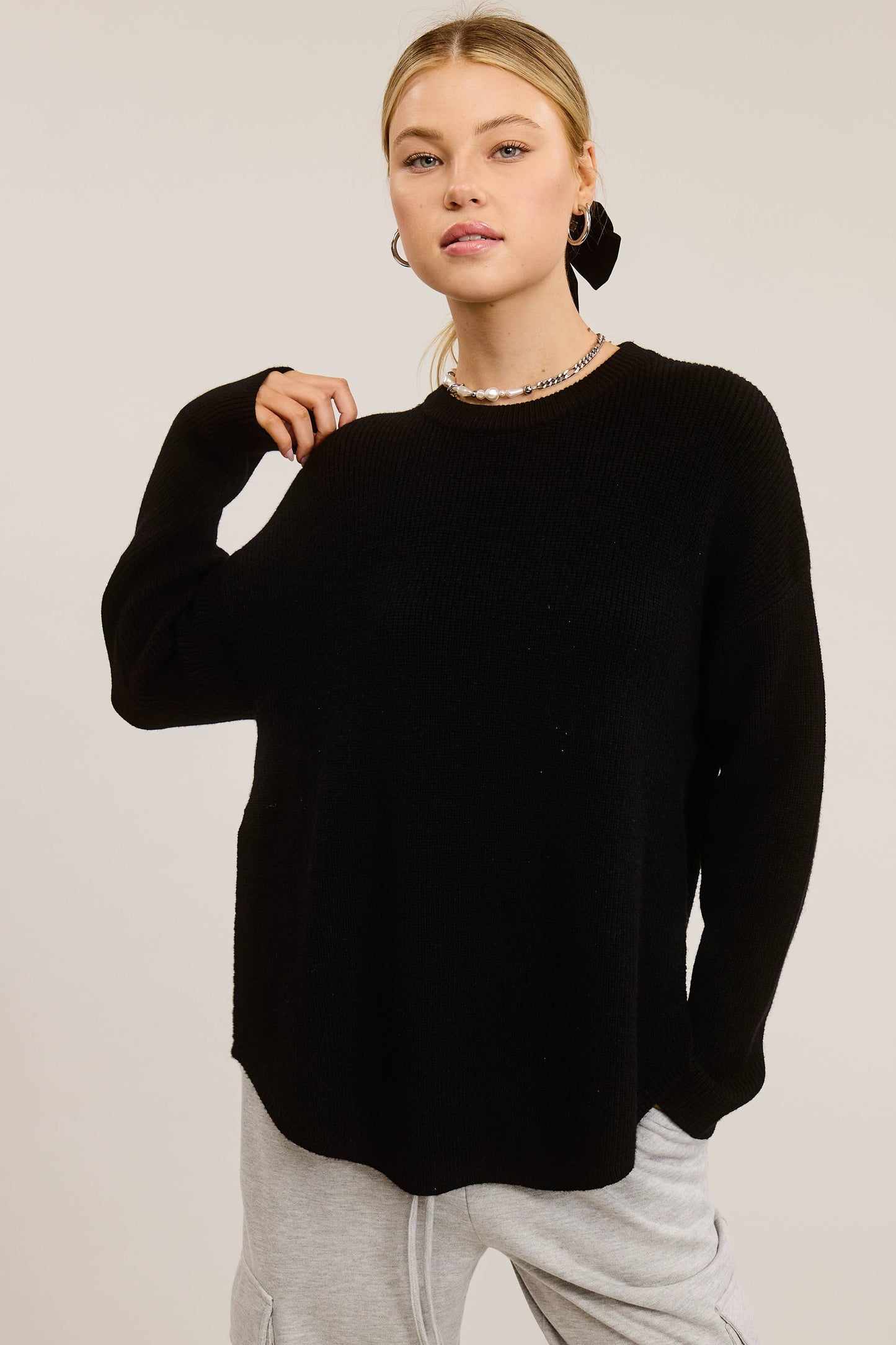 COZY KNIT SWEATER WITH HIGH-LOW DUAL SIDE SLIT